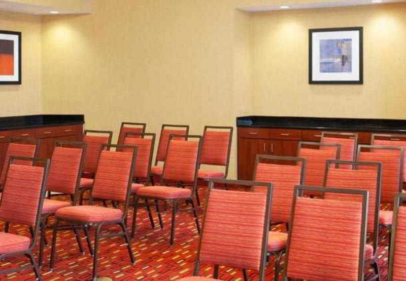 Courtyard By Marriott Newark Elizabeth Hotel Buitenkant foto