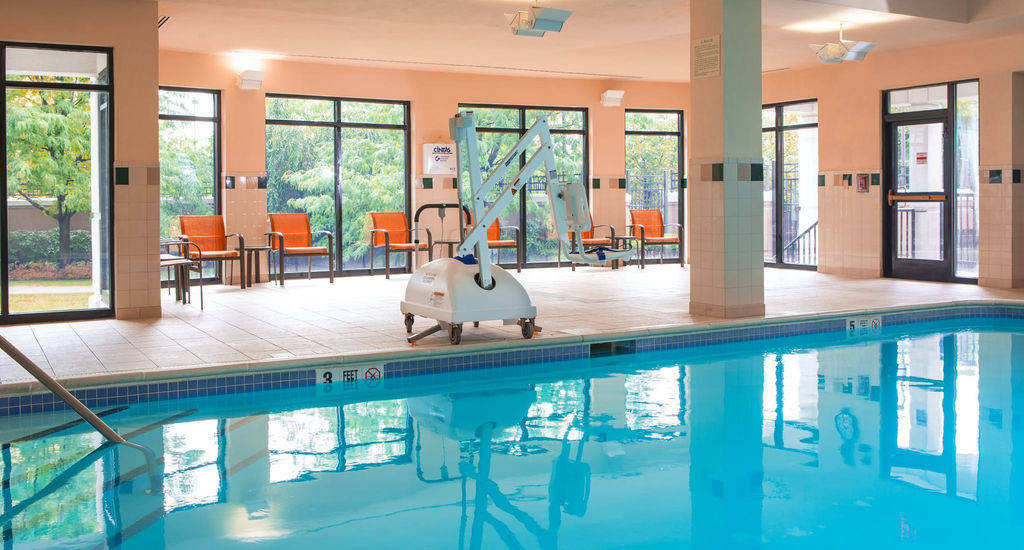 Courtyard By Marriott Newark Elizabeth Hotel Buitenkant foto